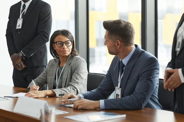 Trouvez le Nom Idéal pour Votre Entreprise : Stratégies et Secrets Éprouvés pour Vous Aider !